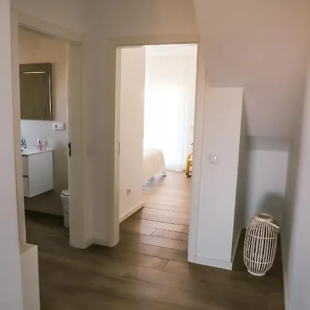 Marlin House Iii * 페니케