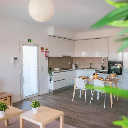 펜션 Marlin House Iii *