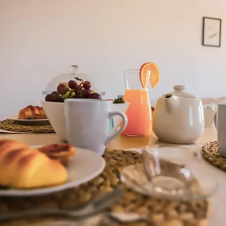 펜션 Marlin House Iii 페니케