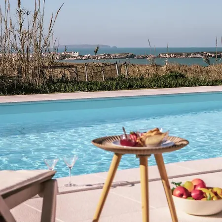 Marlin House Iii 페니케